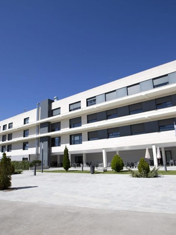 Healthcare Activos Yield - Valvanera Hospital Logrono